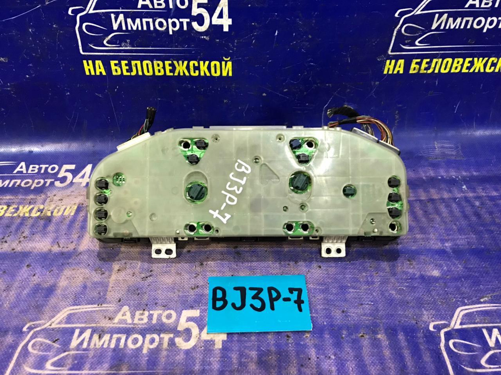 Щиток приборов MAZDA FAMILIA 2001