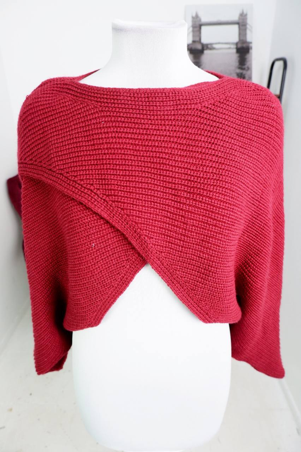 Джемпер стильного кроя, визуально на 46/48 размер