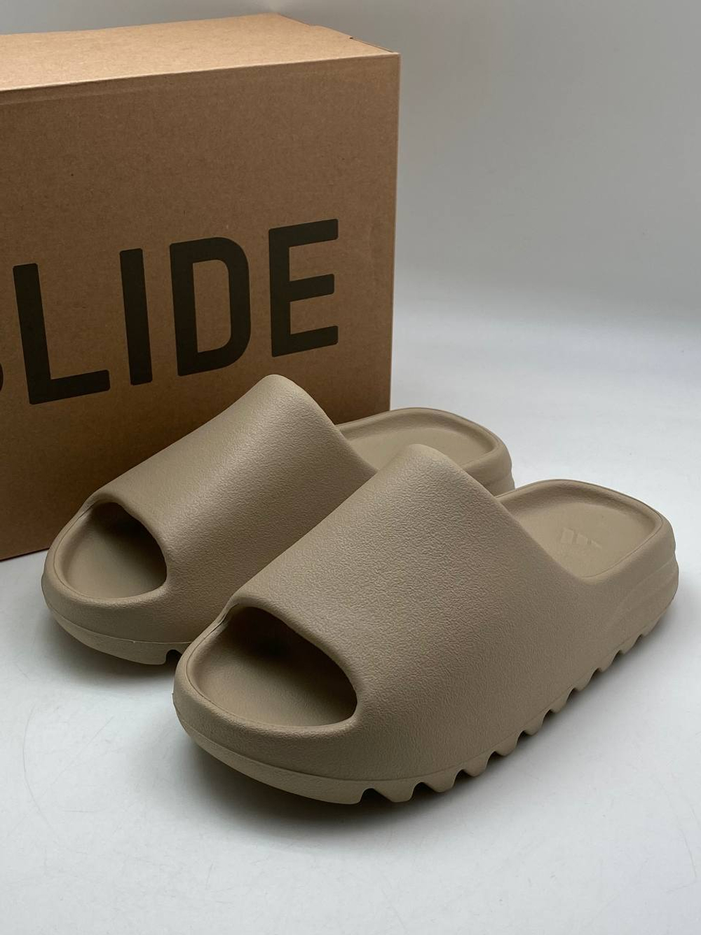 Шлепанцы Adidas Yeezy, арт. 718457