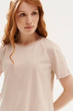 23510 Футболка женская (бежевый)