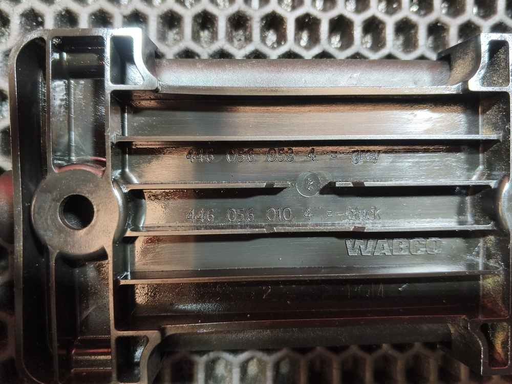 Пульт управления пневмоподвеской 2022г.