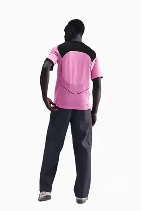 Футболка Nike Total 90 - розовый