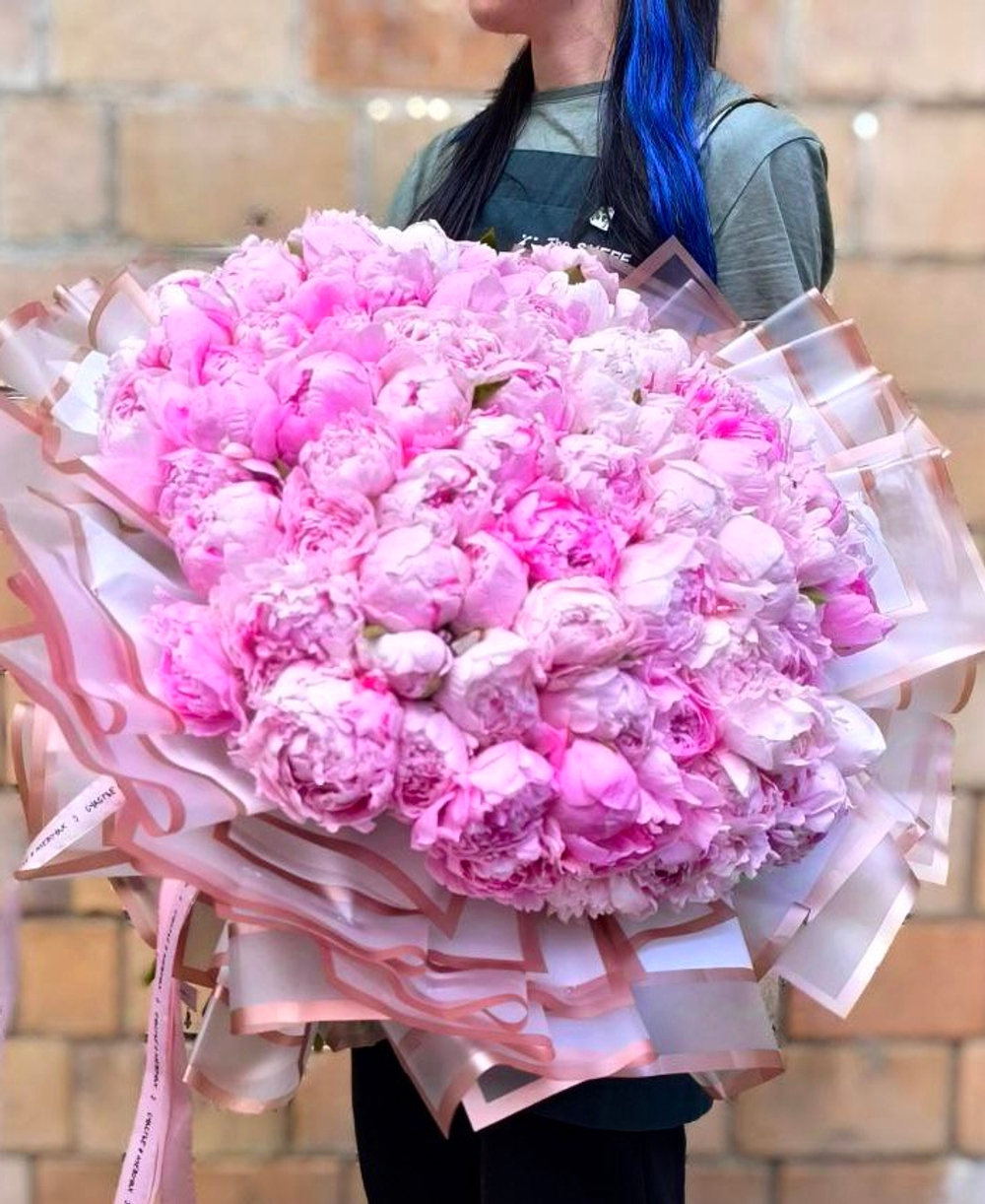 101 розовый пион