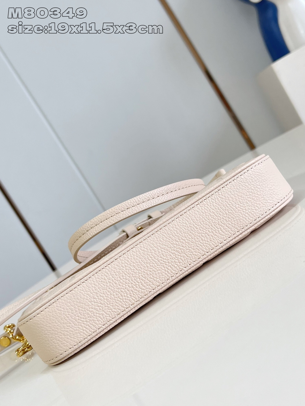 Louis Vuitton Easy Pouch On Strap