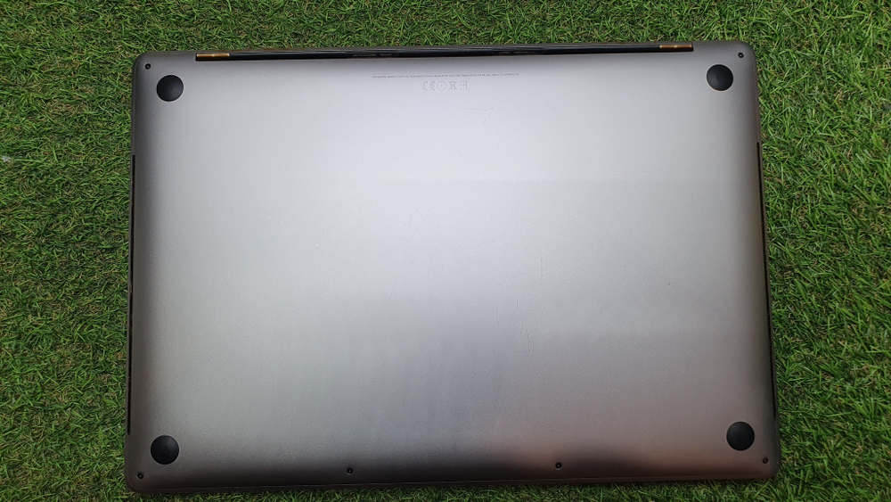 MacBook Pro Retina 15" 2017 (A1707) i7/16Gb/Radeon Pro 560 4GB