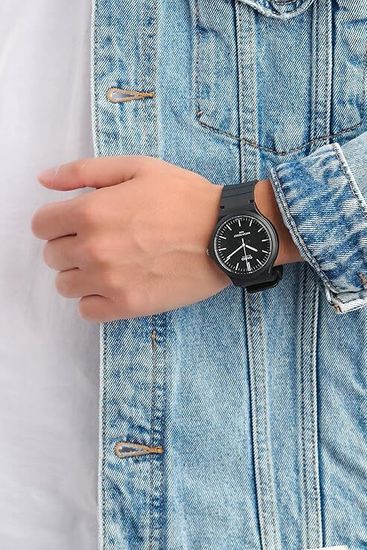 Наручные часы Casio MW-240-1E