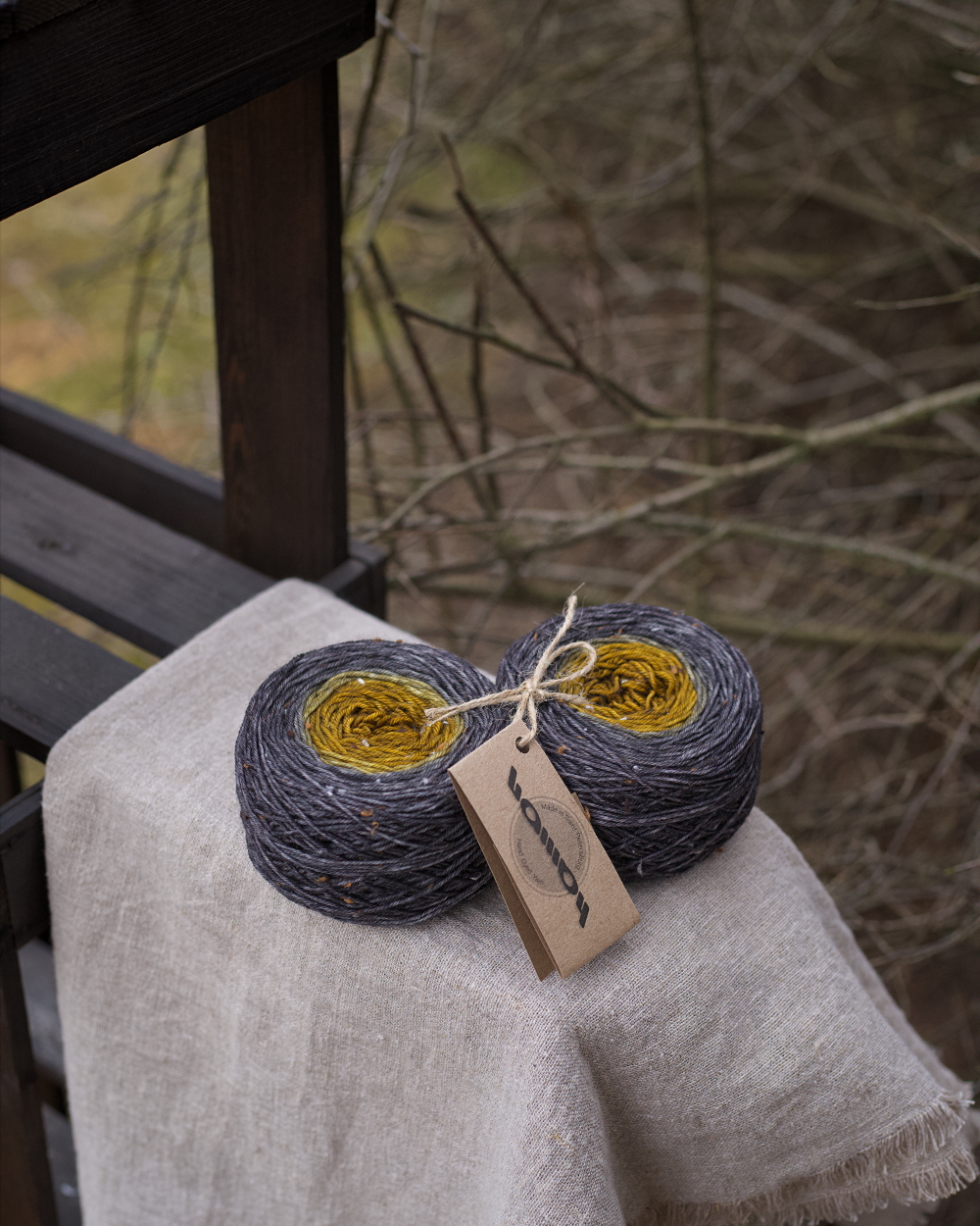 Носочный твидовый градиент "Графит с горчицей"