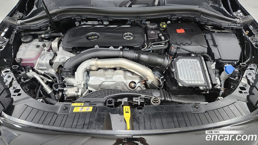 Mercedes-Benz GLA-Class H247 GLA250 4MATIC (02.2024)