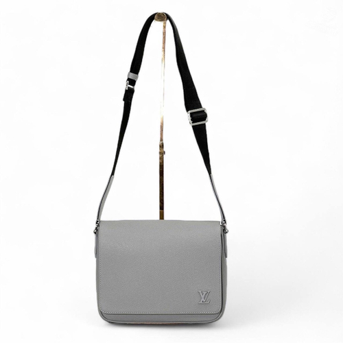Сумка через плечо/мессенджер Louis Vuitton District PM