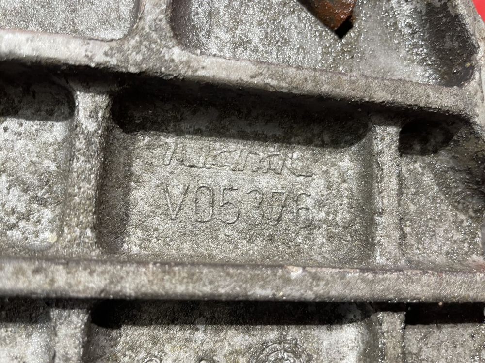 Подушка двигателя передняя