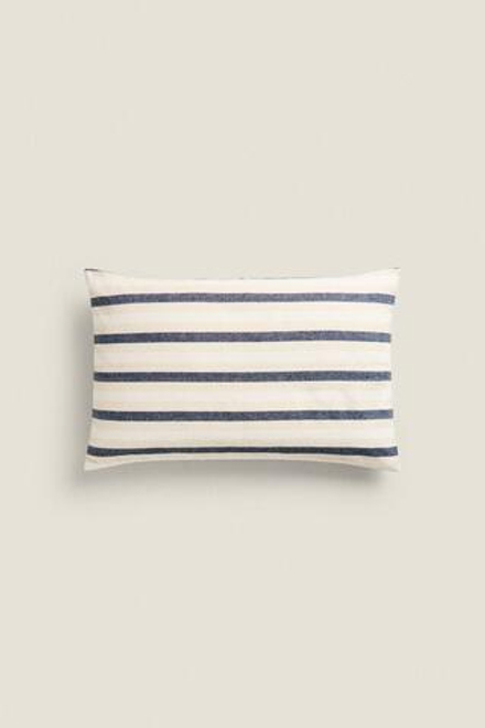 ZARA HOME ЧЕХОЛ ДЛЯ ДЕКОРАТИВНОЙ ПОДУШКИ В ПОЛОСКУ, СИНИЙ