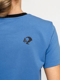 Футболка "НОХО" женская, цвет "Полуночная синева"