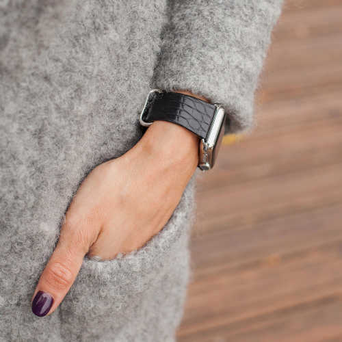 Ремешок для Apple Watch 40/41/42 mm из кожи аллигатора, черного цвета