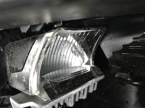 Битая Фара правая Volvo XC60 2 (2017-2021) LED