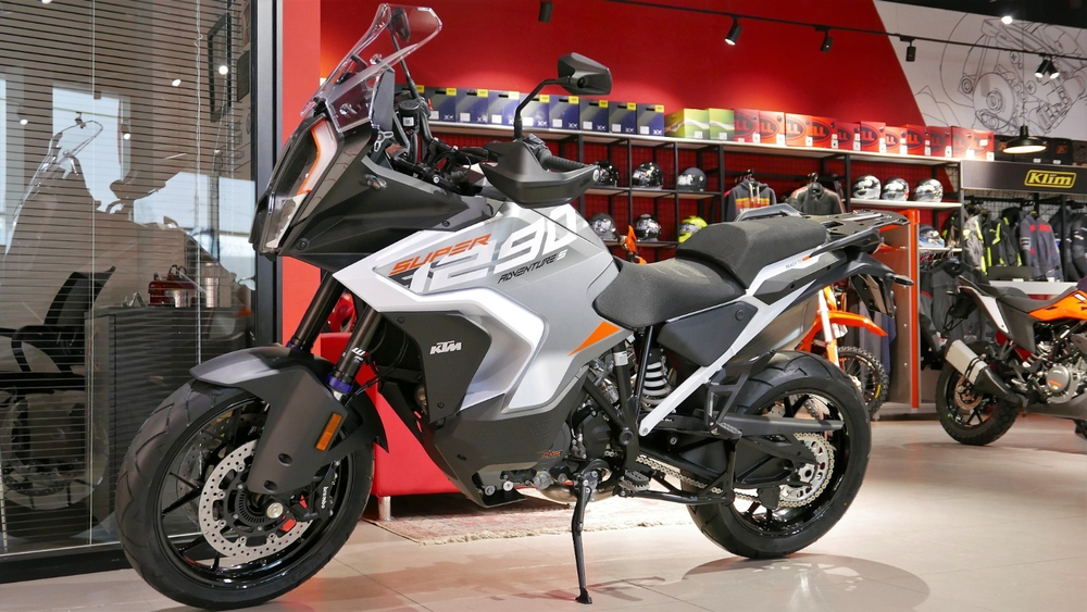 KTM 1290 Super Adventure S 2024