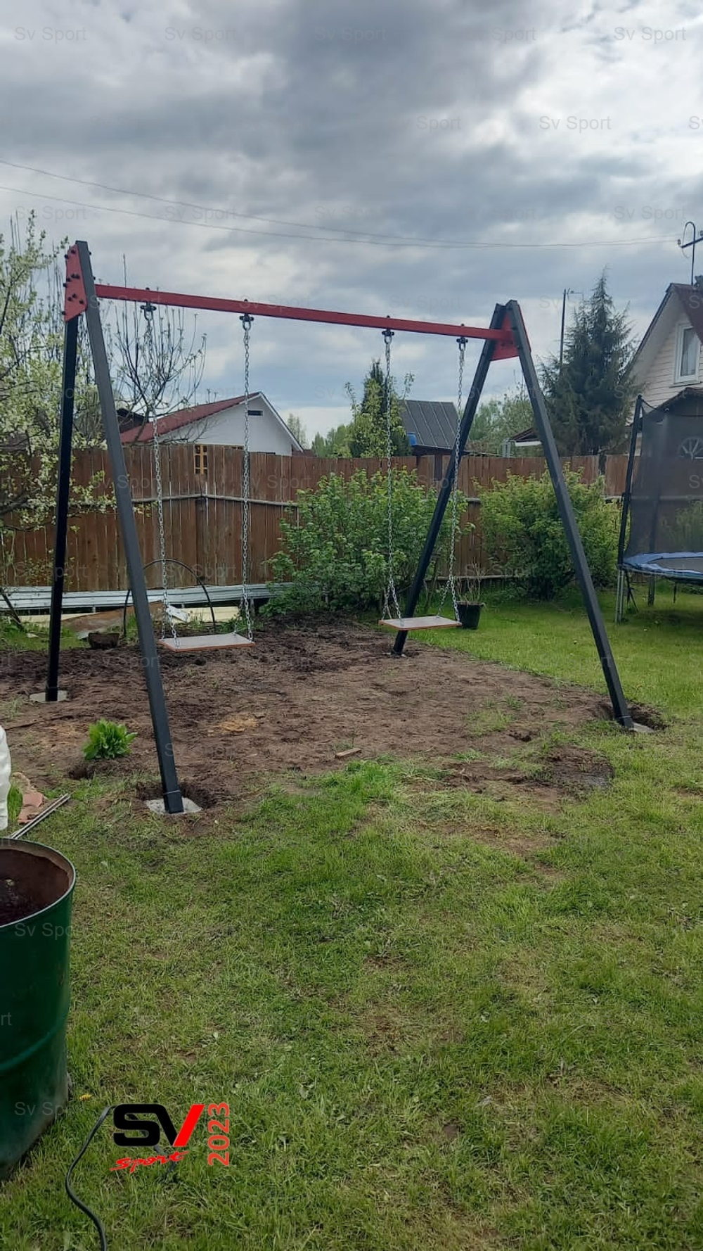 Монтаж уличных качелей Sv Sport