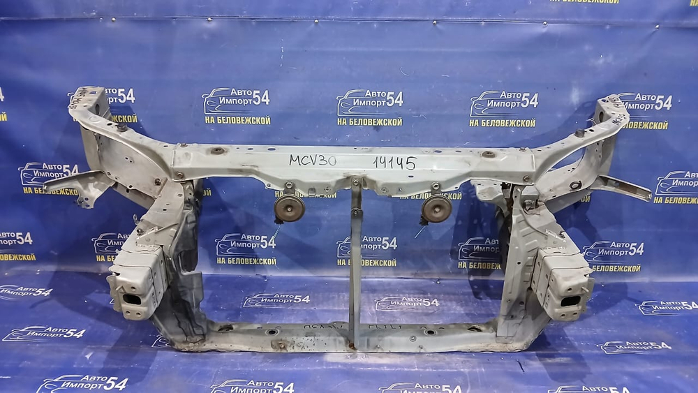 Рамка радиатора / телевизор TOYOTA WINDOM 2001-2006