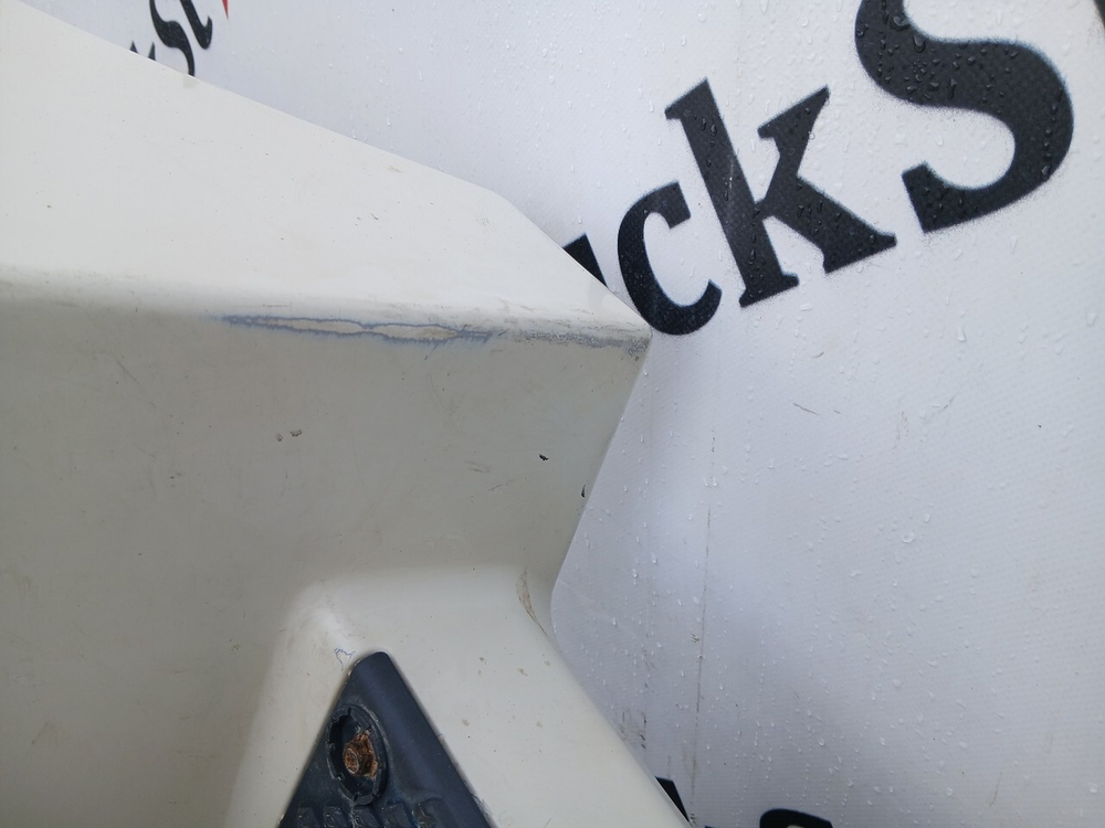 Корпус подножек левый 2023г