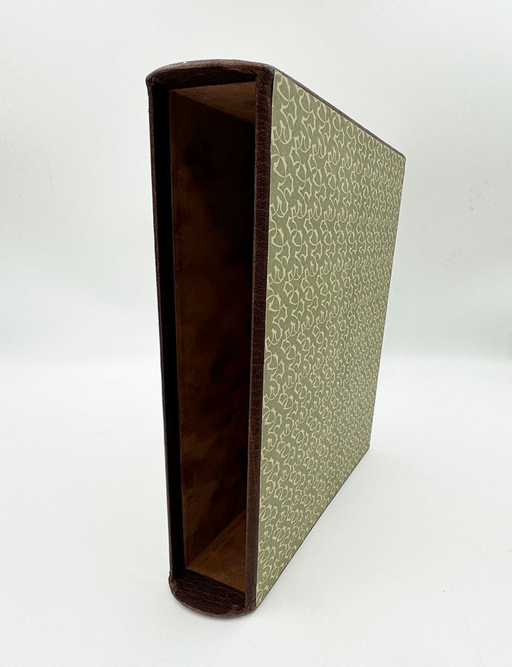 Толстой Л.Н. Хаджи-Мурат. Илл. Е.Е. Лансере.  Пг.: Издание Т-ва Р. Голике и А. Вильборг, 1916