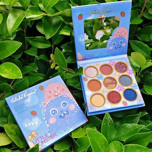 Яркая палетка теней "Little Monster", голубой