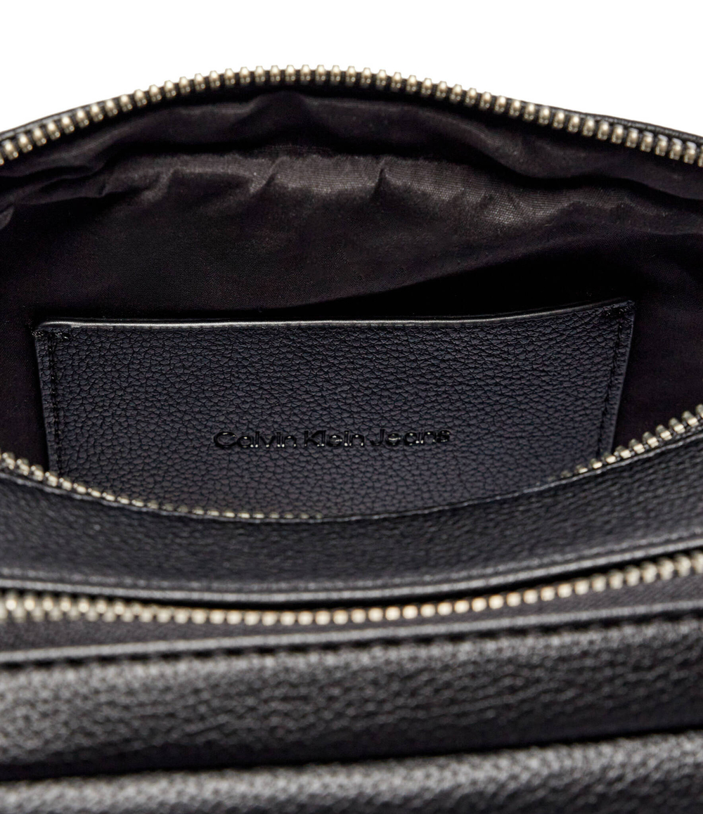 Сумка-мессенджер CALVIN KLEIN JEANS - черный(K60K612711)