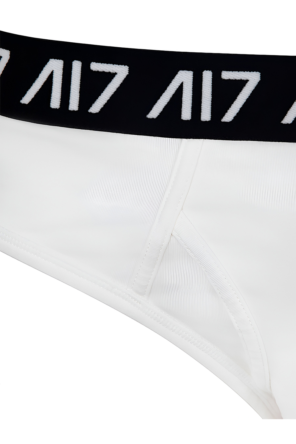 Комплект трусов брифов: черные и белые