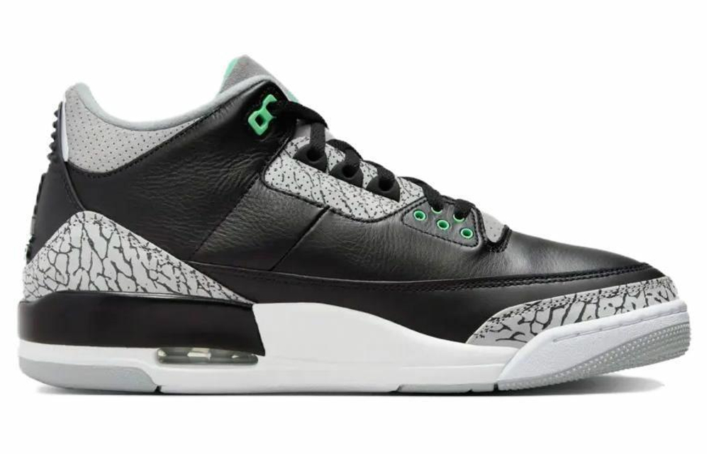 Кроссовки Jordan Air Jordan 3 Retro "Green Glow"