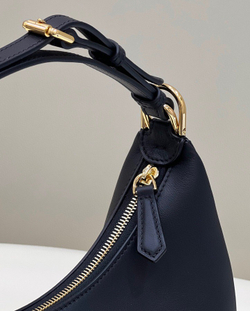 Fendi Fendigraphy Small 29 cm