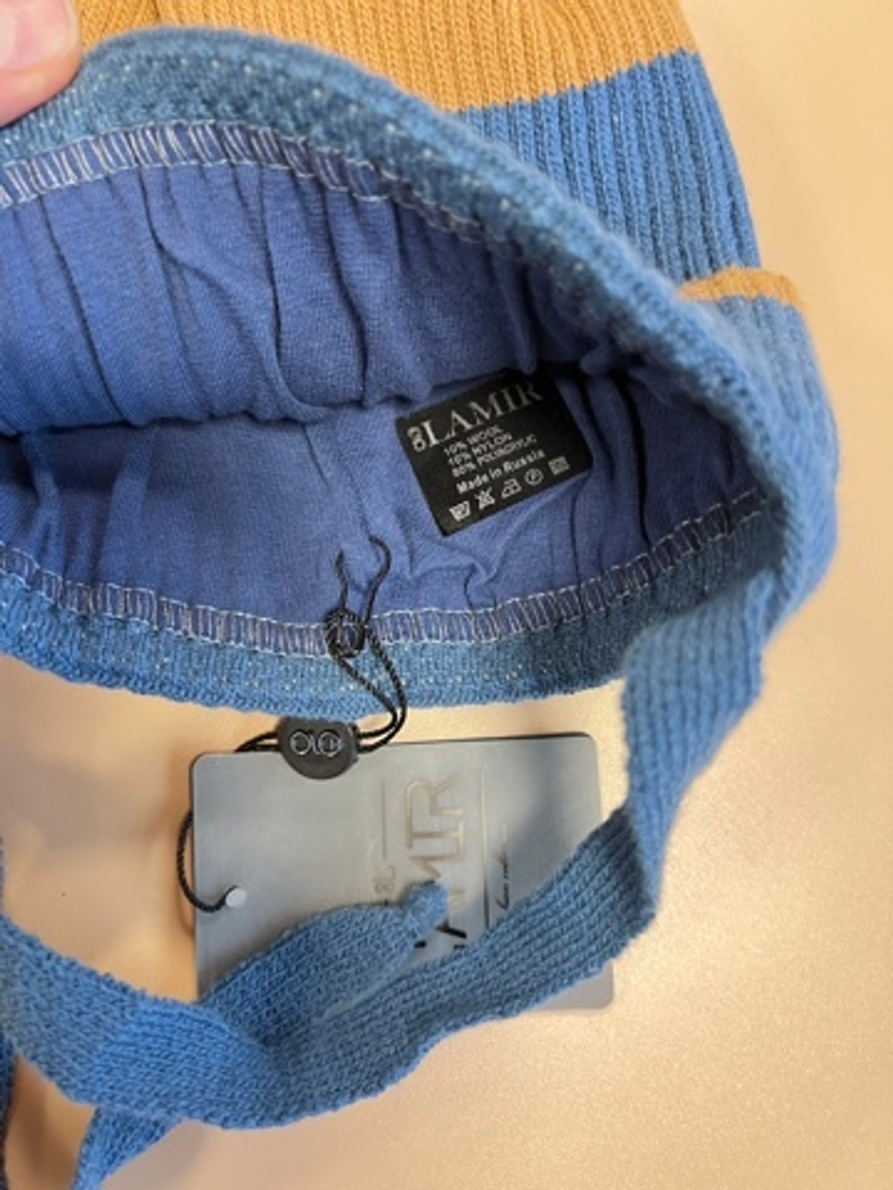 Шапка демисезонная на мальчика до 2 лет