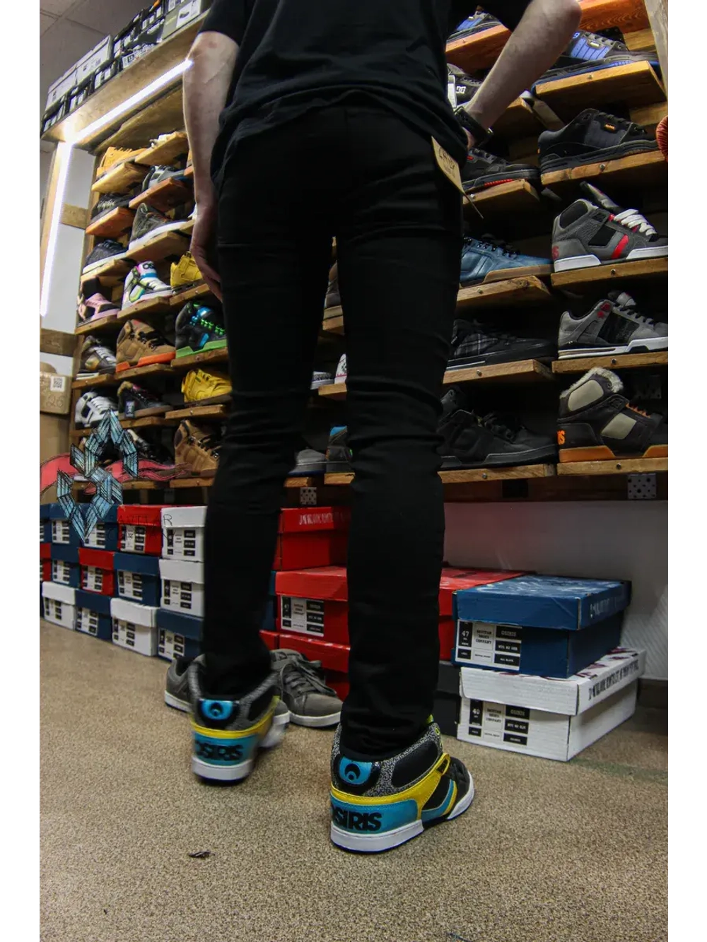 Джинсы прямые трубы от Savitar Shoes Company