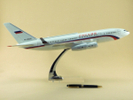 Модель самолета Ил-96-300ПУ (М1:100, СЛО Россия, RA-96016)