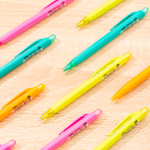 Карандаш механический DELI "Scribe", 0,5 мм, трехгранный корпус с ластиком, ассорти