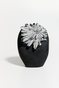 Хризантемный камень