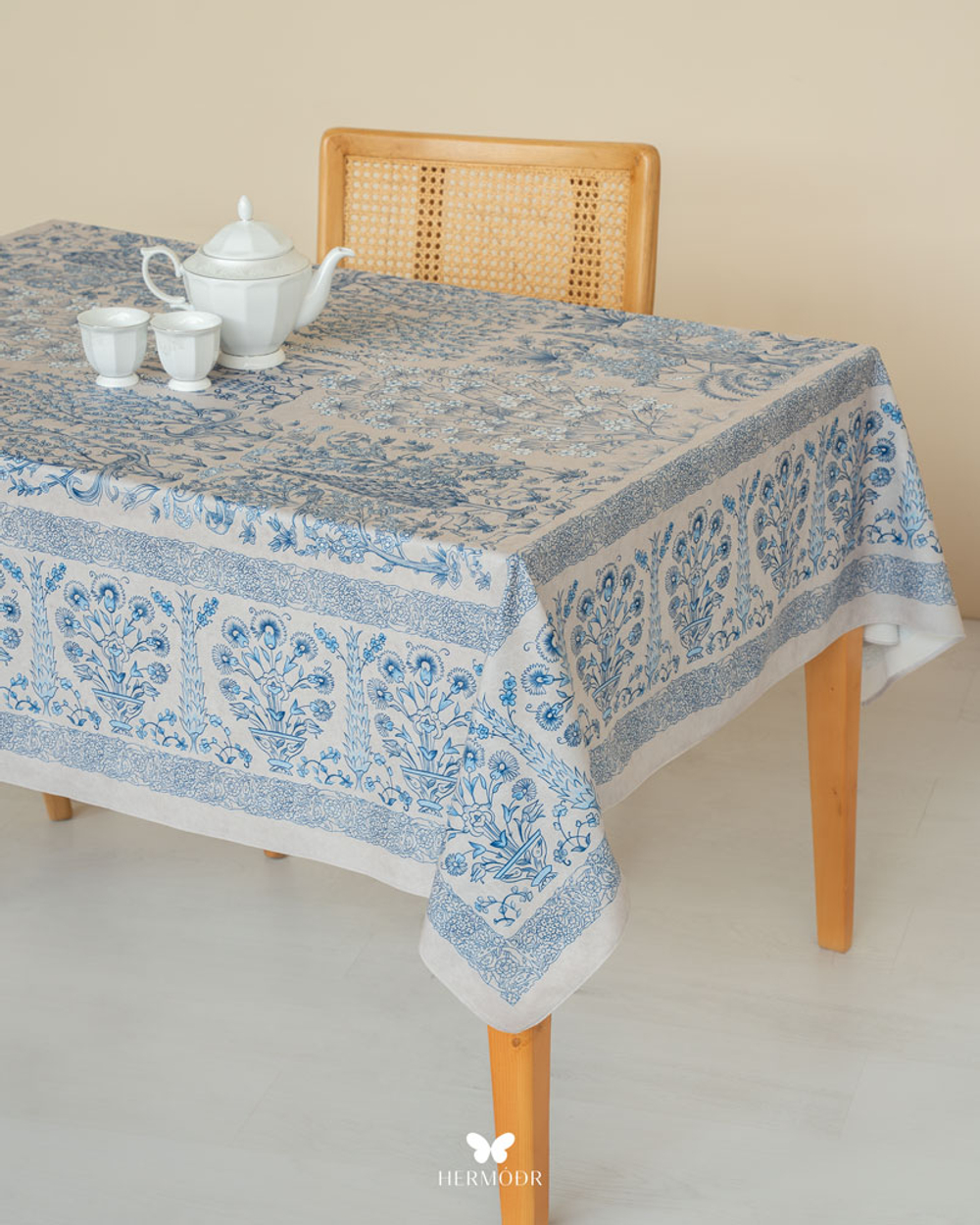 Скатерть Bazm Nesfejahan 150 × 180 см 130220332 Иран