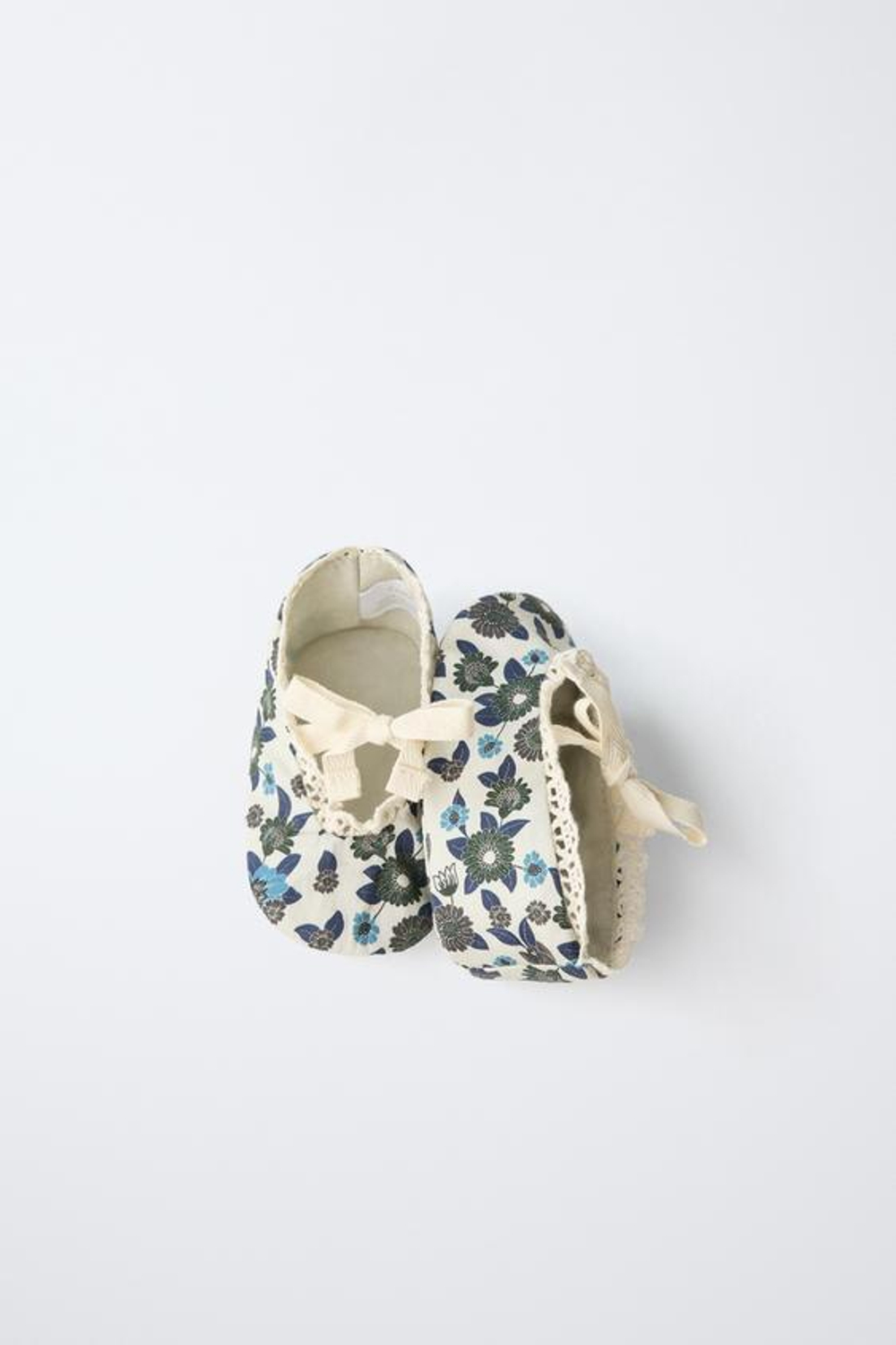 ZARA БАЛЕТКИ С БАНТОМ И ЦВЕТАМИ, НЕБЕЛЕНЫЙ