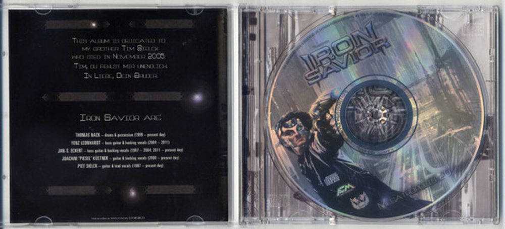 Iron Savior / Megatropolis 2.0 (RU)(CD)