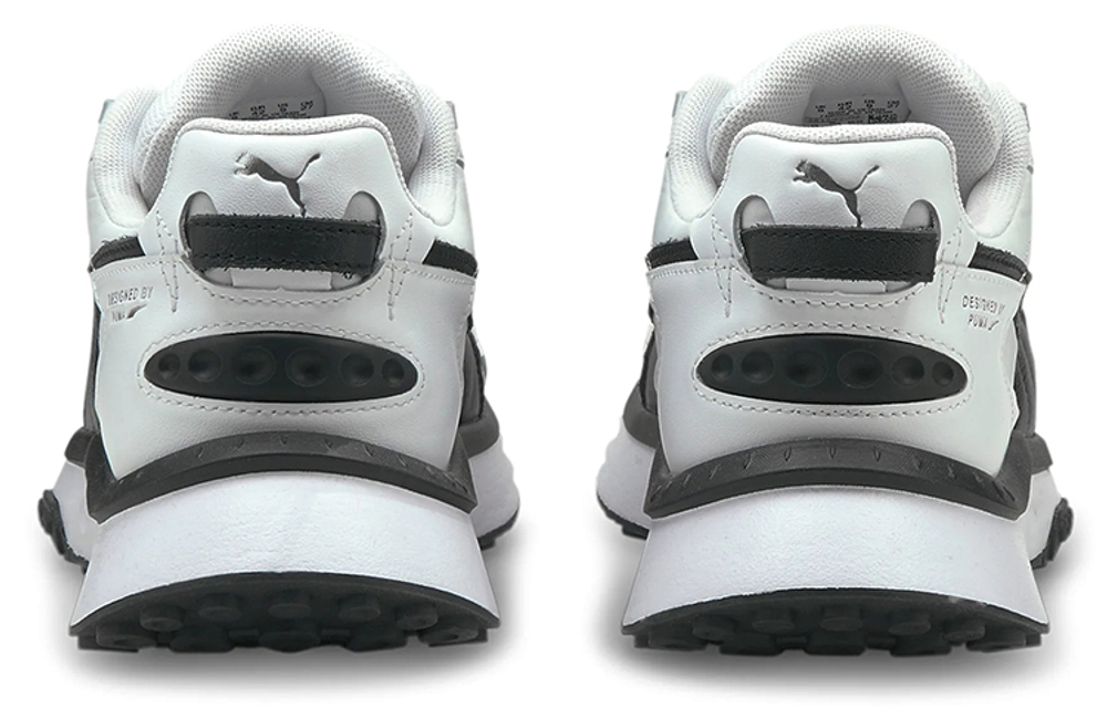 PUMA Wild Rider Route "White Black"