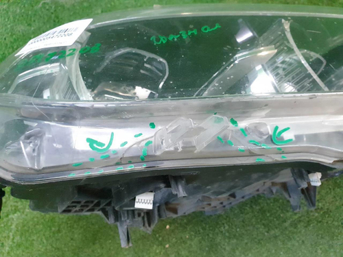 Битая Фара правая BMW 3er F30 (2015-2020) LED