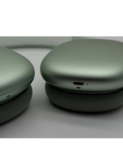 AirPods Max Green