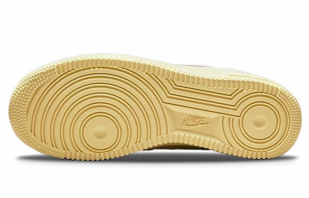 Кроссовки Nike Air Force 1 Low '07 Lx "Certified Fresh" (Женская размерная сетка)