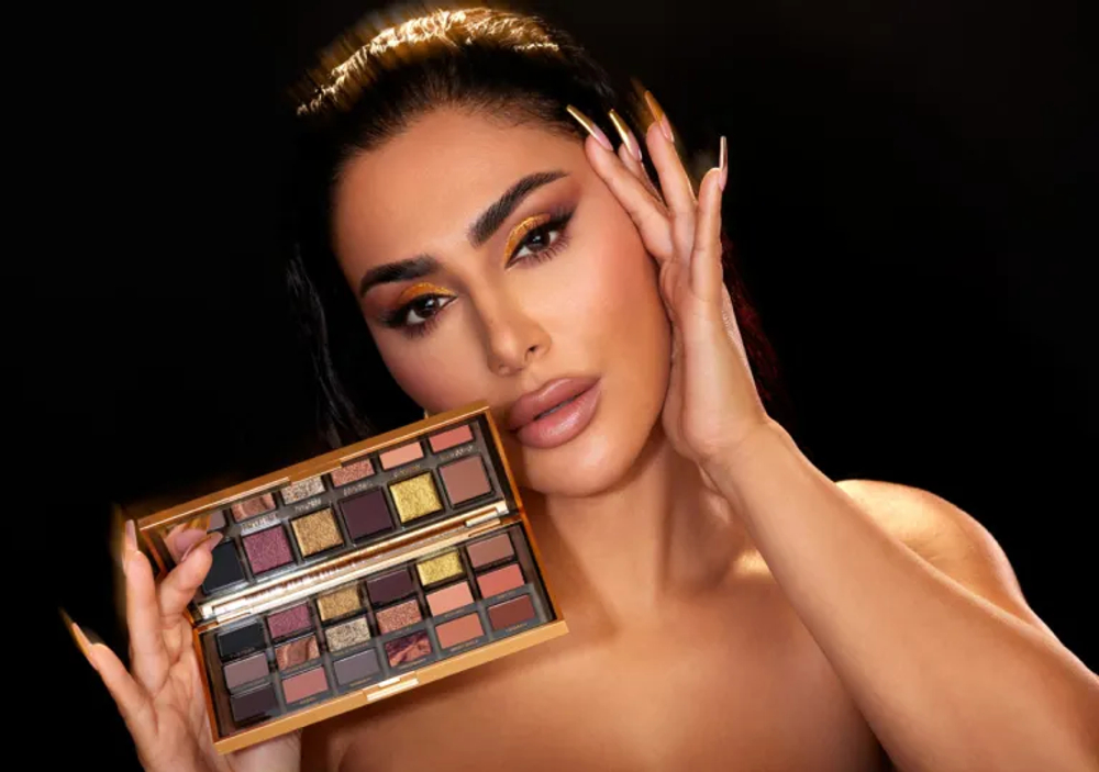 Huda Beauty Empowered Palette