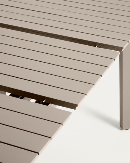 Раздвижной уличный стол Izola из алюминия с бежевой отделкой, 185 (235) x 100 см