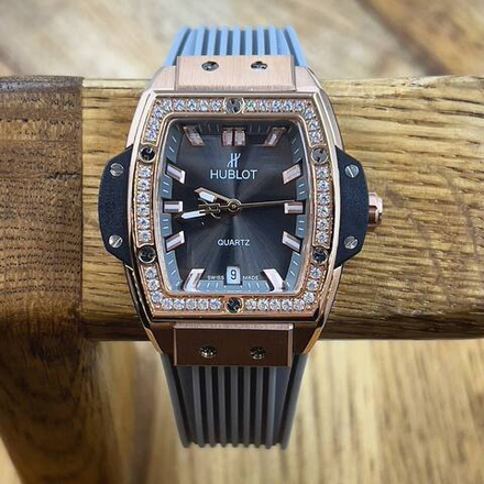 Часы Hublot