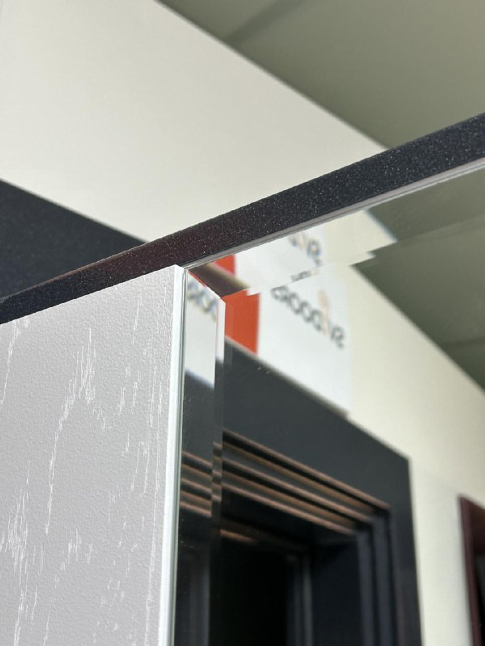 Дверь входная Кардинал