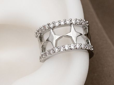 Кафф "Звездный" со стразами