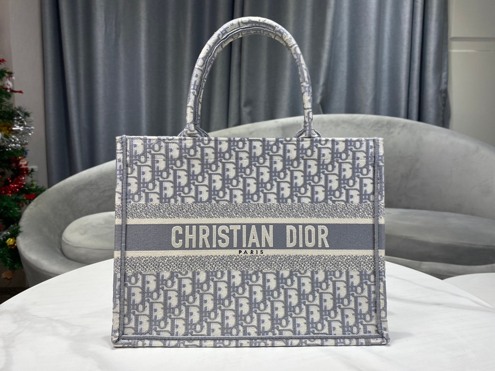 Christian Dior Book Tote 36 cm