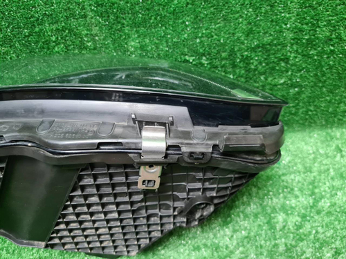 Фара правая Mercedes C w205 (2018-2023) LED