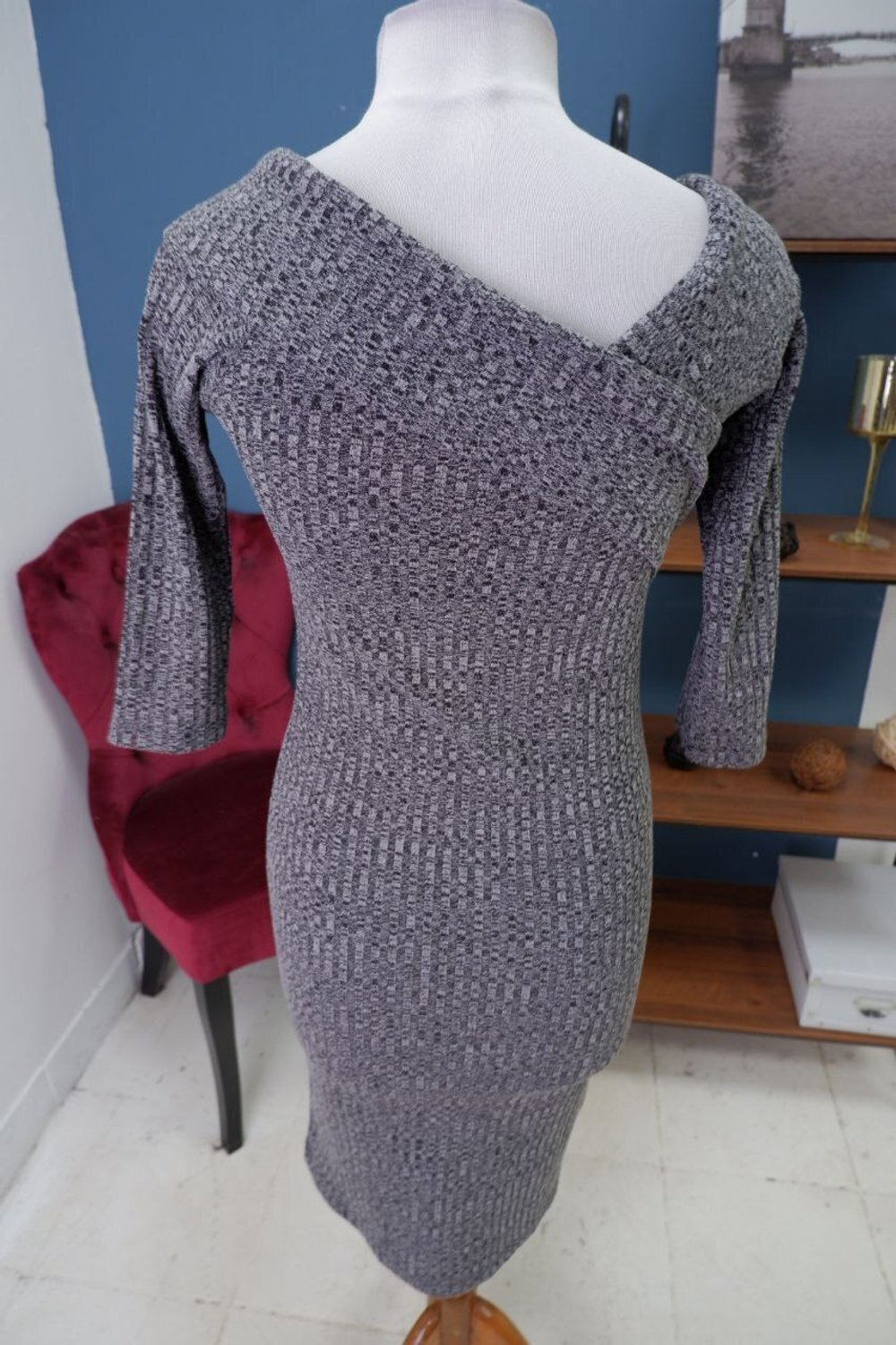 Платье Concept Club трикотажное 44 размер