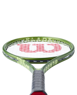 Теннисная ракетка Wilson Blade Feel 103
