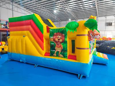 Коммерческий надувной батут «Сафари-экскурсия 2», 5x5x2.8 м.